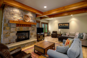 Pinnacle Properties | Premier 3-8 Bdrm Rentals