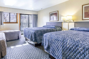 Rabbit Ears Motel - voted Best in Steamboat 2023