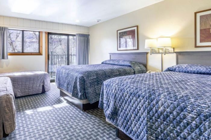 Rabbit Ears Motel — Steamboat Springs, CO